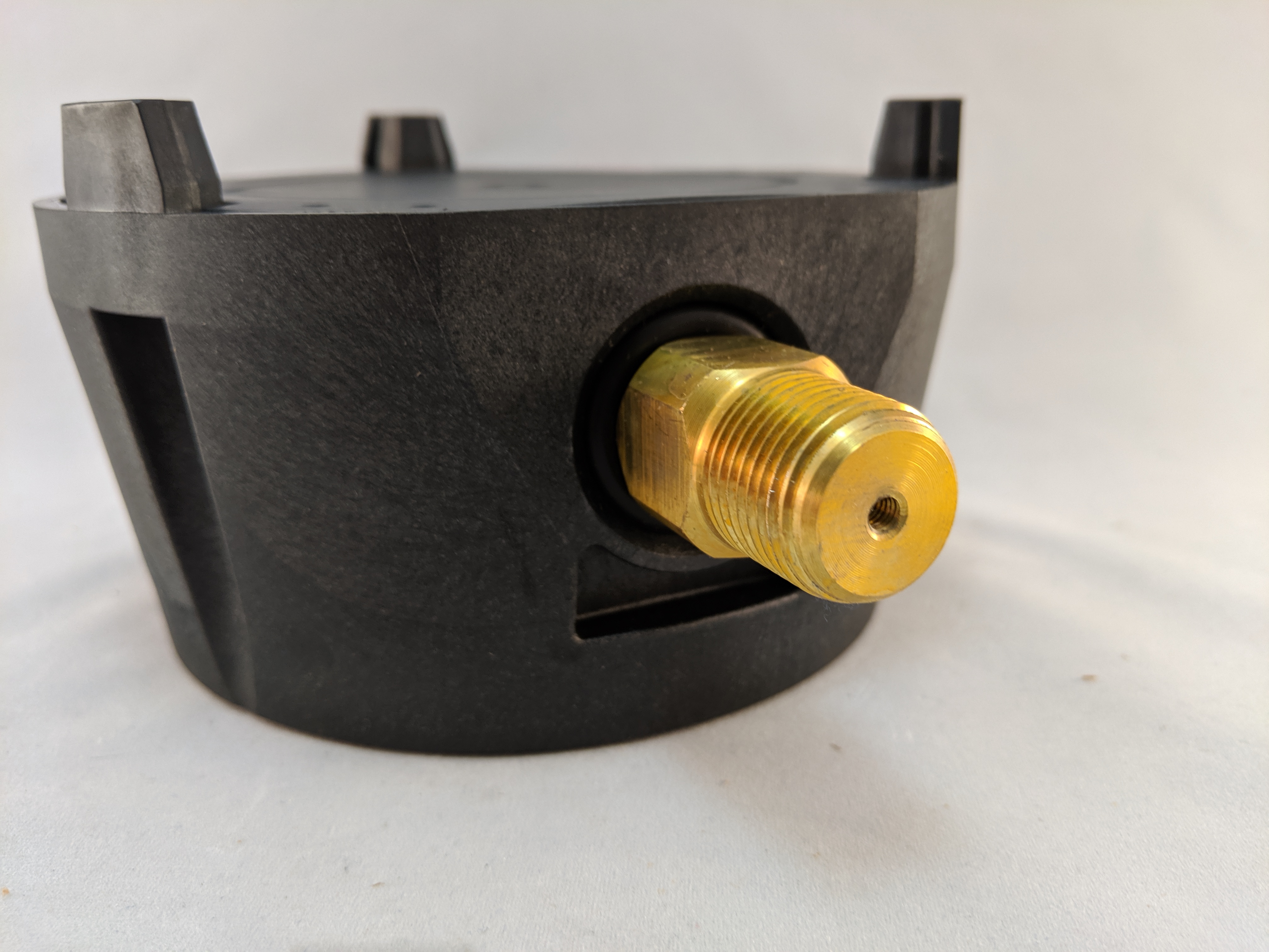 212.34.4.5"  15 psi 1/2 NPT lower mount