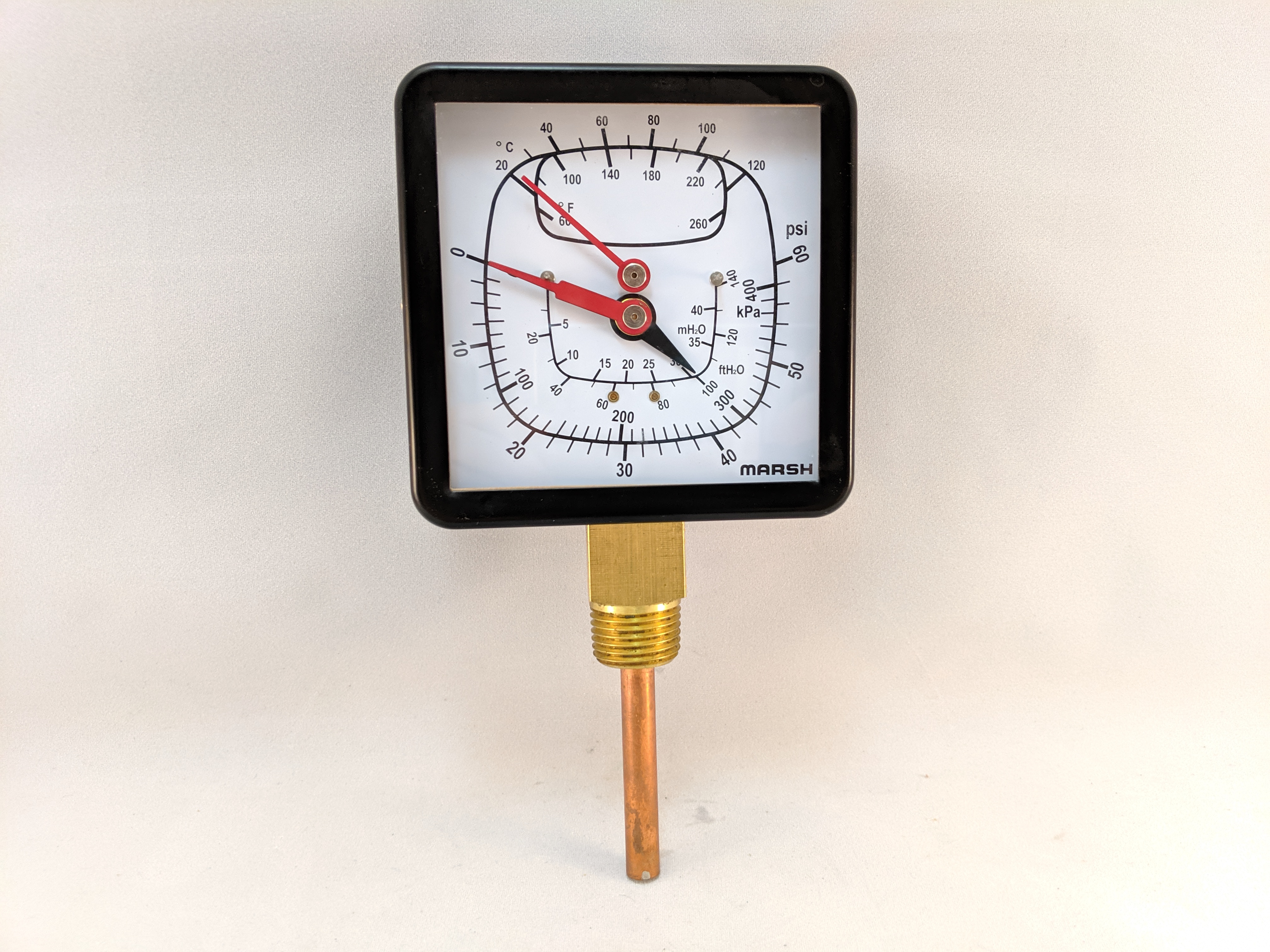 TRIDICATOR 3.5" 1/2"NPT BOTTOM STEM 0-60PSI & FEET OF WATER