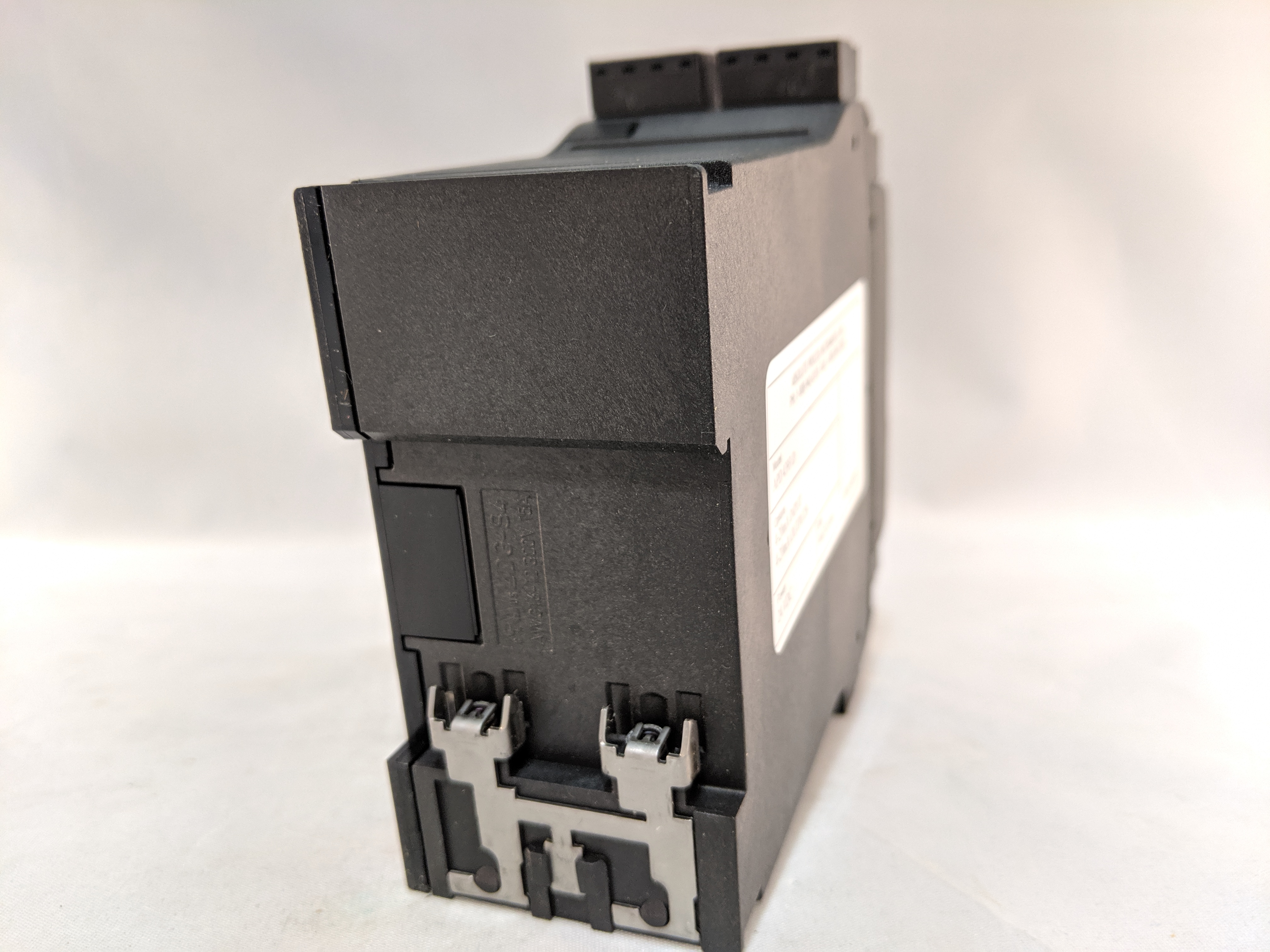 DIN MT SIGNAL SPLITTER FACTORY RANGED-SPECIFY IN OUT