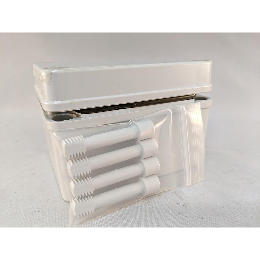 [COPC432] Commander Series Polycarbonate Enclosure 4 x 3 x 2 in. Slim