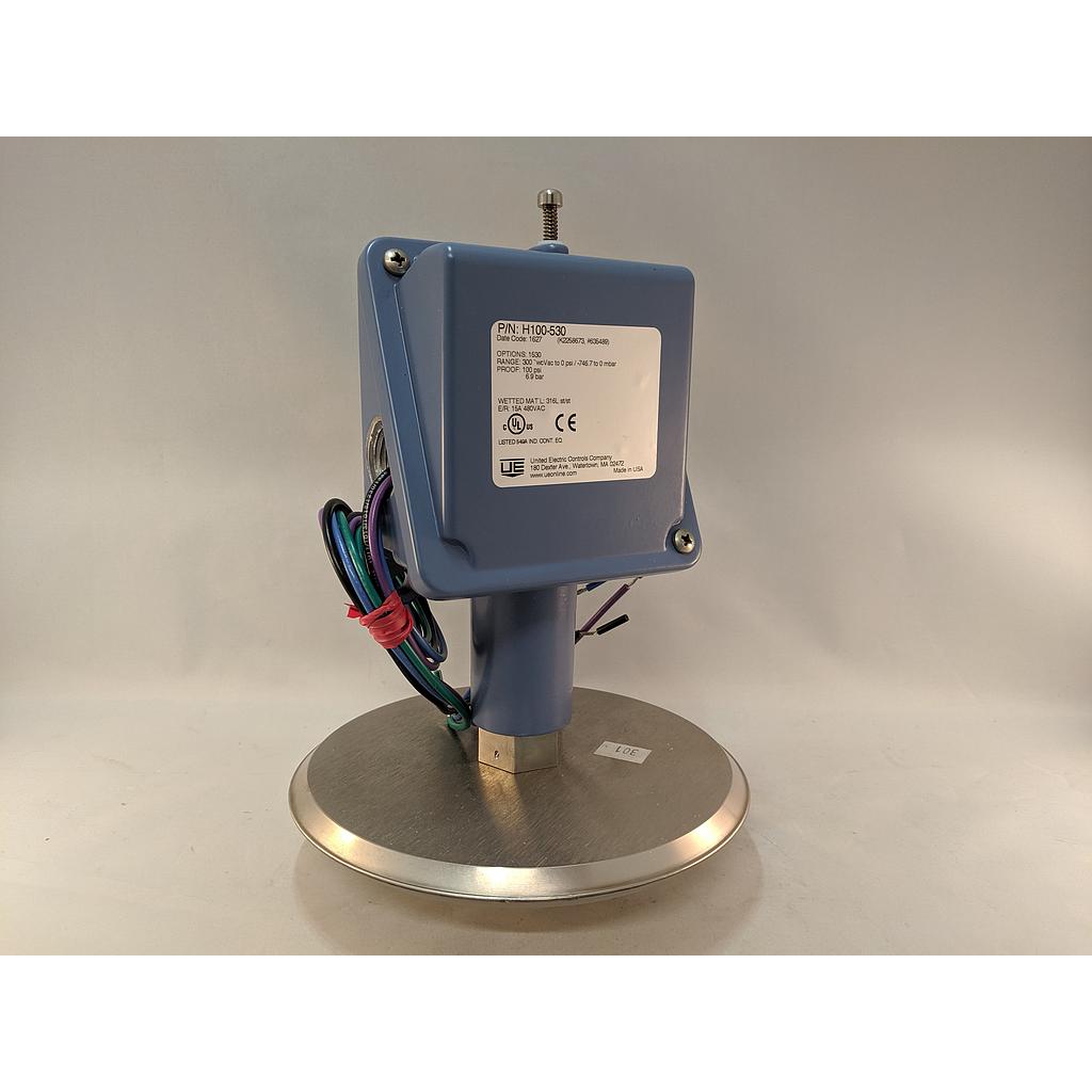 [H100-530-1530] UEC 100 SERIES PRESS SWITCH 300"WC VAC 1/2"NPT MANUAL RESET