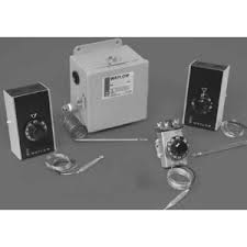 [4] | OBSOLETE | WATLOW,  BULB AND CAPILLARY THERMOSTAT MODEL 4 202-0-4-2