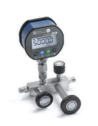 [QSCM-KIT1-GT] QSCM manifold, 5000 PSIG LC20 digital gauge, 20ft, 2ft hoses, (2) 1/4” MNPT