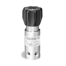 [44-1125-24] 44-1100 SERIES PRESSURE REDUCING REGULATOR, 303 SS Body, Outlet Pressure 25-4000PSI, 1/4"NPTF