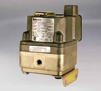 [DPD2T-H18SS] Diaphragm Differential Switch, Dual Set-Point, .4-60PSI, NEMA 4X